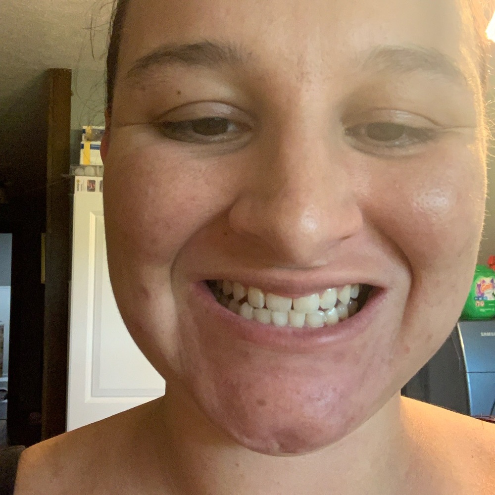Whitening toothpaste! - Picture 10 of 11